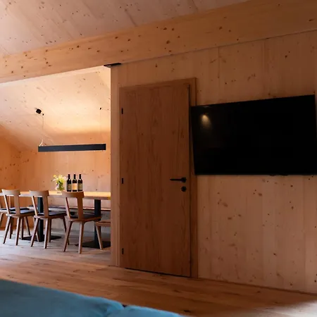 Lägenhet Haus Kanabe *