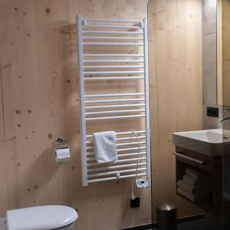 Haus Kanabe شقة *